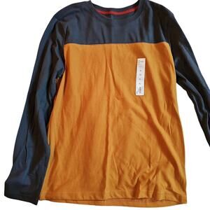 boys long sleeve t-shirt